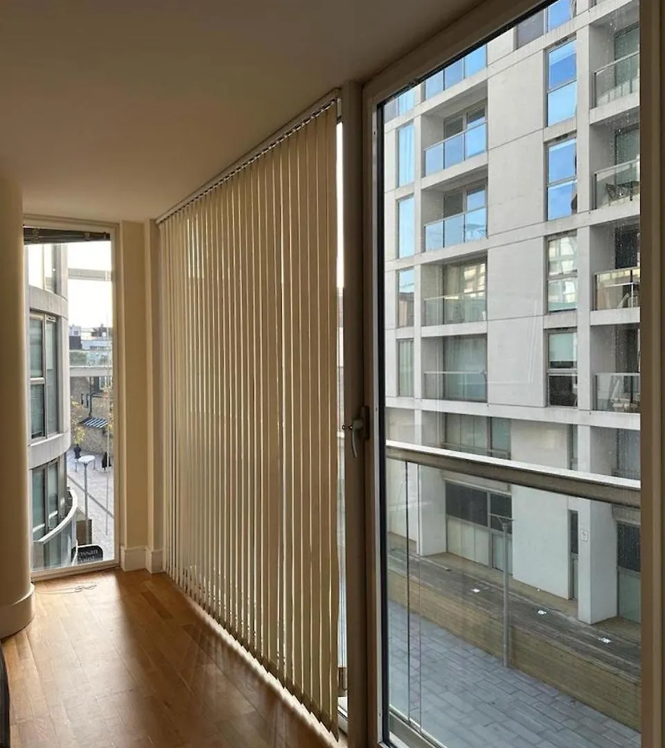 Canary Wharf Apartments London