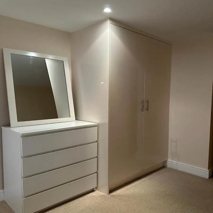 Canary Wharf Apartments 런던 0*,  영국
