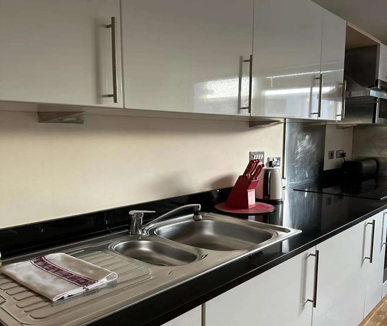Canary Wharf Apartments 런던 영국